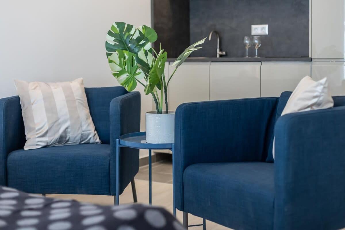 Modern Apt In Authentic Central Area 부다페스트 외부 사진